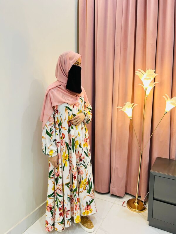 4 Elegant Bloom – Premium Floral Printed Abaya | Shamsiya Collection